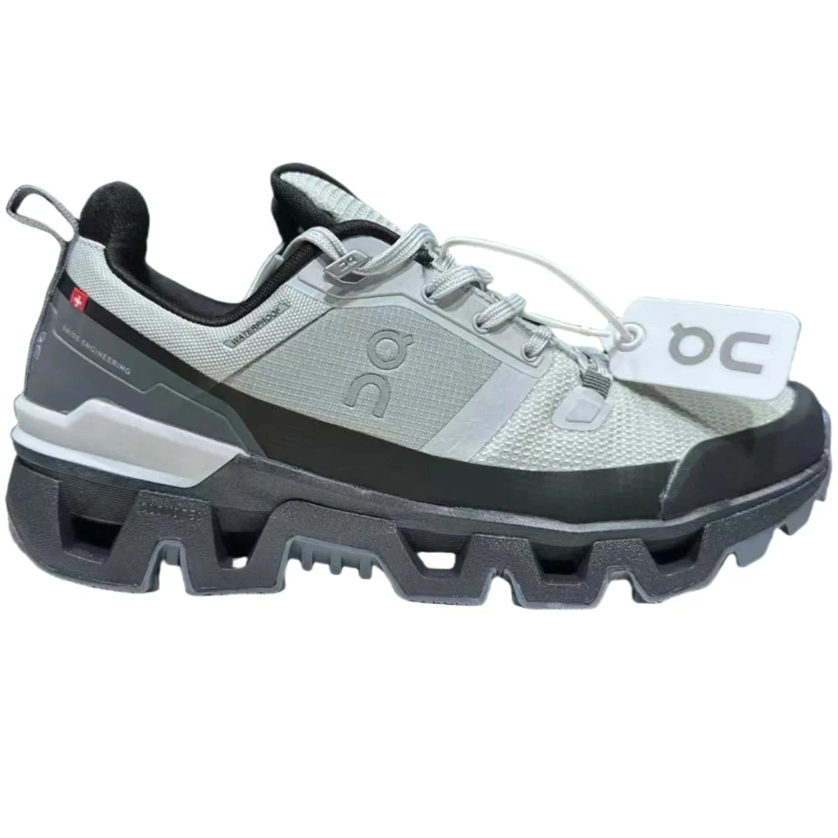 On Cloudwander Waterproof Women's White/Gray