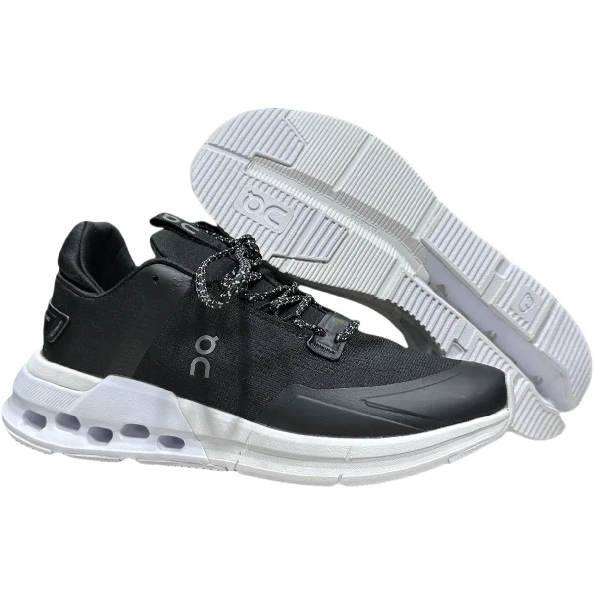 On Cloudnova Flux Men's White/Black